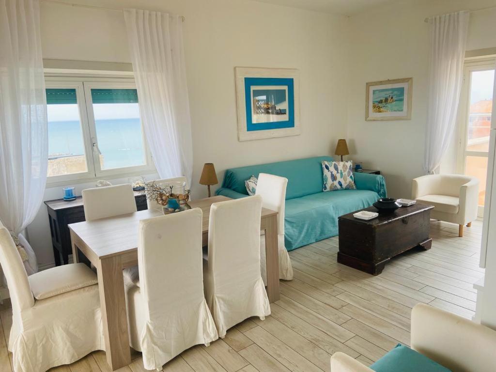 Apartamento La Terrazza Di Nerone Anzio Exterior foto