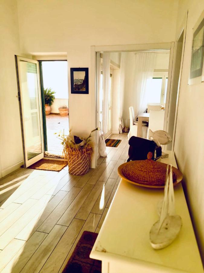 Apartamento La Terrazza Di Nerone Anzio Exterior foto